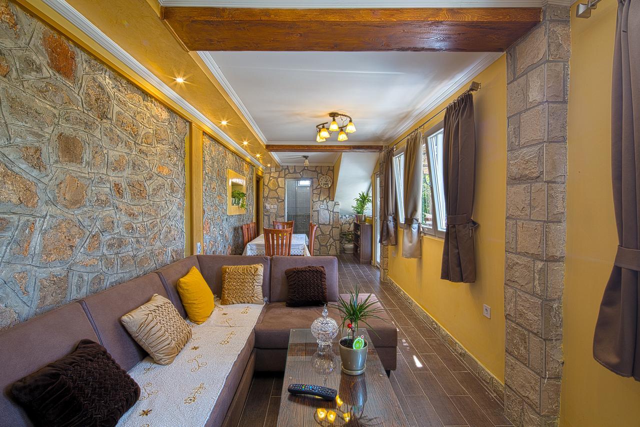 Apartman Kunjic Krimovica ภายนอก รูปภาพ
