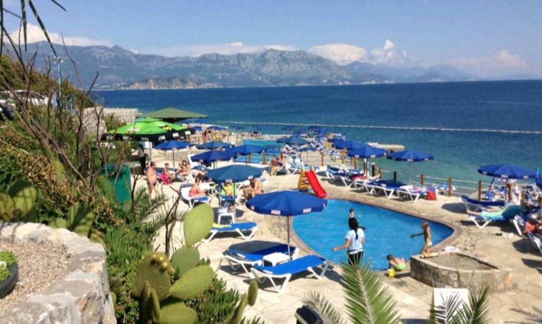 Apartman Kunjic Krimovica ภายนอก รูปภาพ